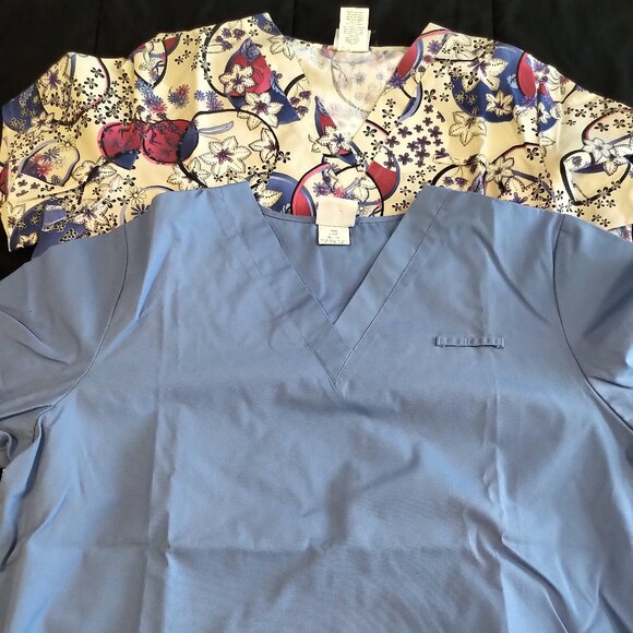 Scrubs Tops & Bottoms, Size X-Large/XL - Picture 2 of 6